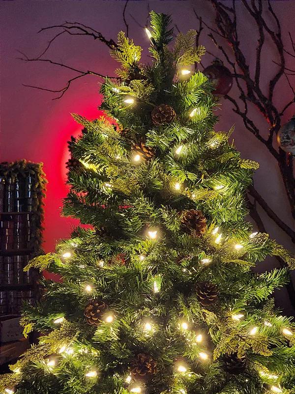 ÁRVORE DE NATAL CLICK 2025 - COM PISCAS EMBUTIDOS